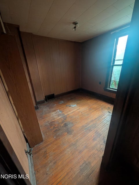 Tiny photo for 612 Forsythe Street, Toledo, OH 43605 (MLS # 10013312)