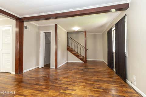 Tiny photo for 1221 Greenwood Avenue, Toledo, OH 43605 (MLS # 10010208)