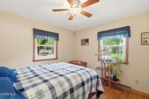 Tiny photo for 1020 Gustin Avenue, Bowling Green, OH 43402 (MLS # 10009474)