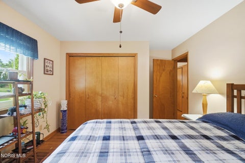 Tiny photo for 1020 Gustin Avenue, Bowling Green, OH 43402 (MLS # 10009474)