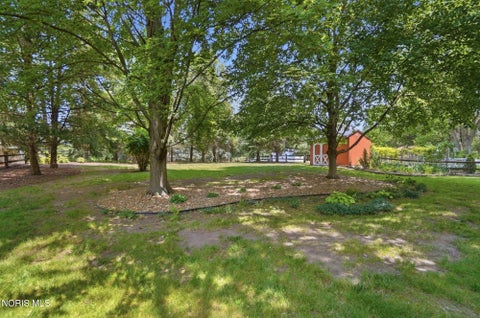 Tiny photo for 1020 Gustin Avenue, Bowling Green, OH 43402 (MLS # 10009474)