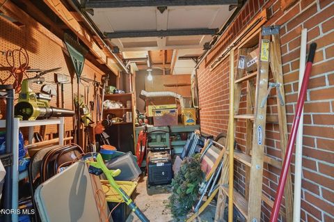 Tiny photo for 1020 Gustin Avenue, Bowling Green, OH 43402 (MLS # 10009474)