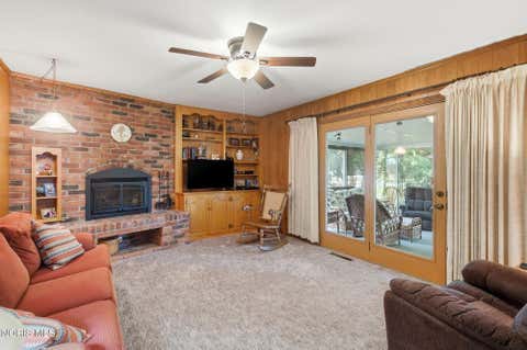 Tiny photo for 1020 Gustin Avenue, Bowling Green, OH 43402 (MLS # 10009474)