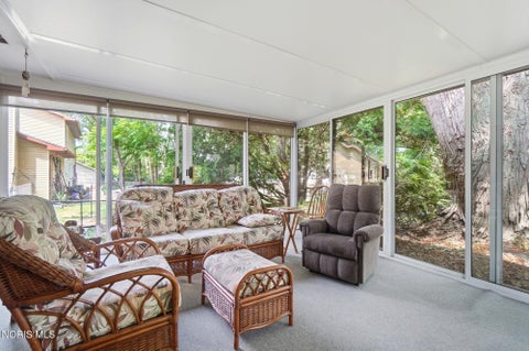 Tiny photo for 1020 Gustin Avenue, Bowling Green, OH 43402 (MLS # 10009474)