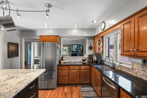 Tiny photo for 29241 Bates Road, Perrysburg, OH 43551 (MLS # 10008716)