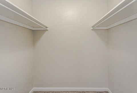 Tiny photo for 6727 Garden Road, Maumee, OH 43537 (MLS # 10008368)