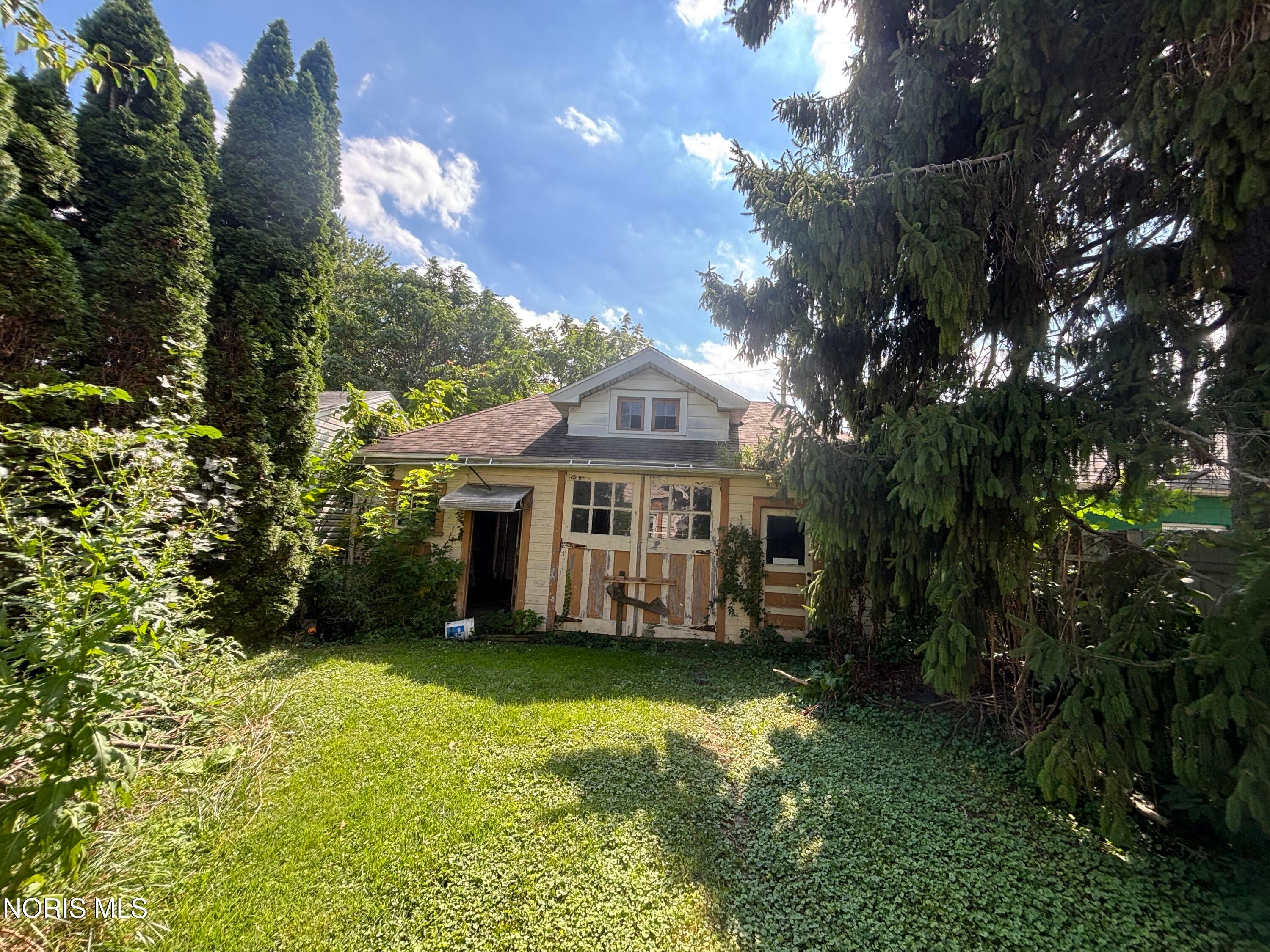 34 E Central Avenue