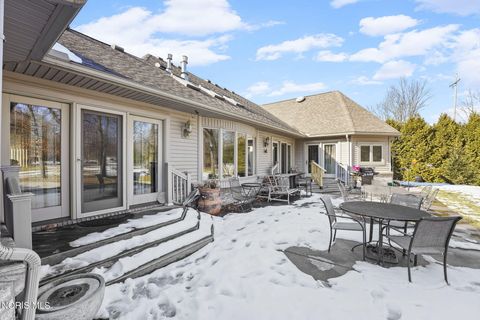 Tiny photo for 6096 Huntington Road, Sylvania, OH 43560 (MLS # 10004033)