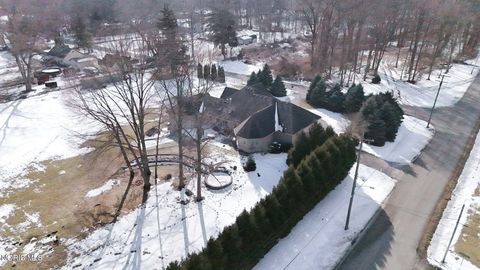 Tiny photo for 6096 Huntington Road, Sylvania, OH 43560 (MLS # 10004033)