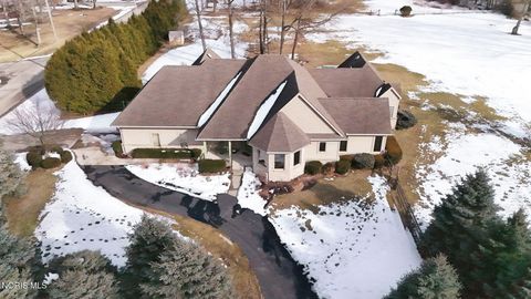 Tiny photo for 6096 Huntington Road, Sylvania, OH 43560 (MLS # 10004033)