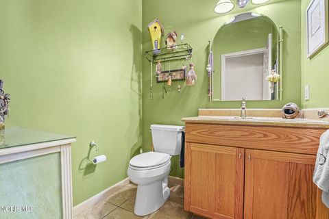 Tiny photo for 6096 Huntington Road, Sylvania, OH 43560 (MLS # 10004033)