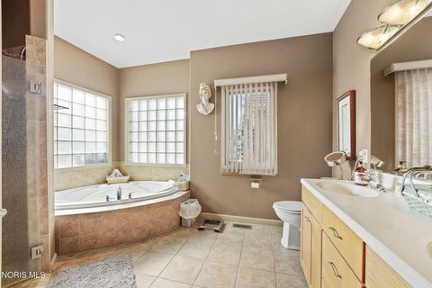 Tiny photo for 6096 Huntington Road, Sylvania, OH 43560 (MLS # 10004033)