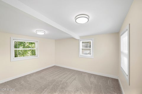 Tiny photo for 1303 Dawson Street, Toledo, OH 43605 (MLS # 10014048)