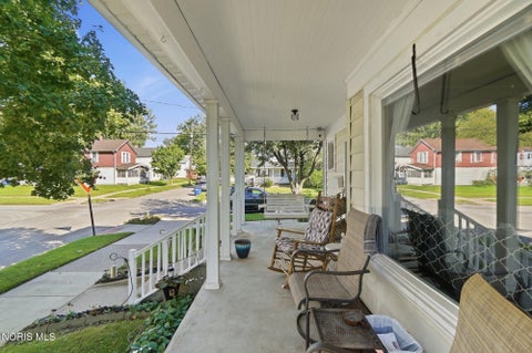 Tiny photo for 1303 Dawson Street, Toledo, OH 43605 (MLS # 10014048)