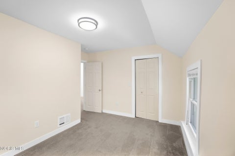 Tiny photo for 1303 Dawson Street, Toledo, OH 43605 (MLS # 10014048)