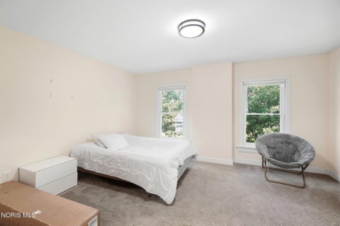 Tiny photo for 1303 Dawson Street, Toledo, OH 43605 (MLS # 10014048)