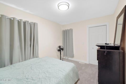 Tiny photo for 1303 Dawson Street, Toledo, OH 43605 (MLS # 10014048)