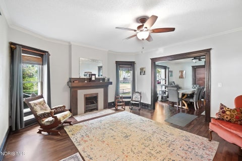 Tiny photo for 1303 Dawson Street, Toledo, OH 43605 (MLS # 10014048)