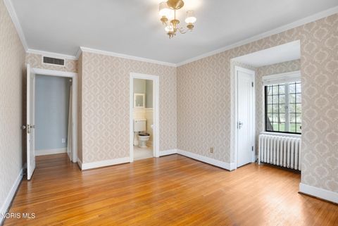 Tiny photo for 2542 Meadowwood Drive, Toledo, OH 43606 (MLS # 10005839)