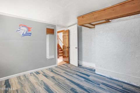 Tiny photo for 2542 Meadowwood Drive, Toledo, OH 43606 (MLS # 10005839)