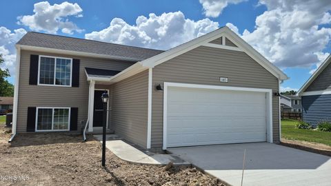 Tiny photo for 1465 Lee Ann Avenue, Defiance, OH 43512 (MLS # 10009380)