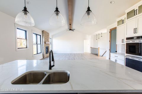 Tiny photo for 4339 Sage Street, Maumee, OH 43537 (MLS # 10003180)