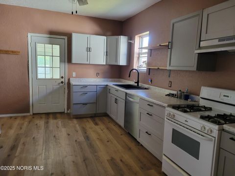 Tiny photo for 1810 Pool Street, Toledo, OH 43605 (MLS # 10000578)