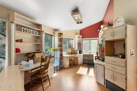 Tiny photo for 5160 Black Road, Monclova, OH 43542 (MLS # 10004991)