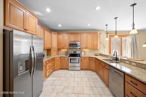 Tiny photo for 3813 Timber Valley Drive, Maumee, OH 43537 (MLS # 10003297)