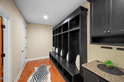 Tiny photo for 3813 Timber Valley Drive, Maumee, OH 43537 (MLS # 10003297)