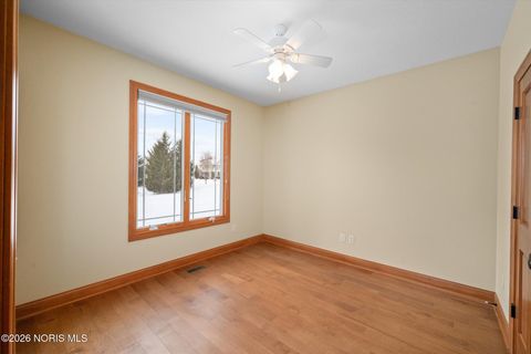 Tiny photo for 3813 Timber Valley Drive, Maumee, OH 43537 (MLS # 10003297)