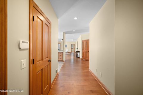 Tiny photo for 3813 Timber Valley Drive, Maumee, OH 43537 (MLS # 10003297)