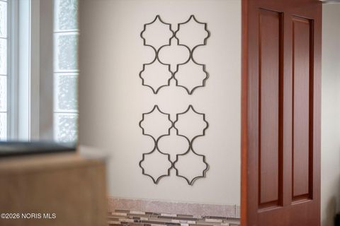 Tiny photo for 3813 Timber Valley Drive, Maumee, OH 43537 (MLS # 10003297)