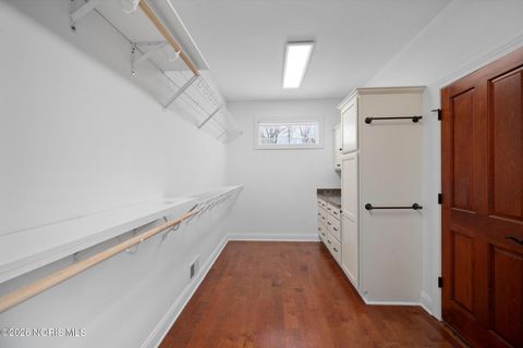 Tiny photo for 3813 Timber Valley Drive, Maumee, OH 43537 (MLS # 10003297)