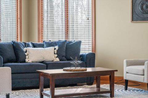 Tiny photo for 3813 Timber Valley Drive, Maumee, OH 43537 (MLS # 10003297)