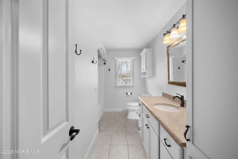 Tiny photo for 3813 Timber Valley Drive, Maumee, OH 43537 (MLS # 10003297)