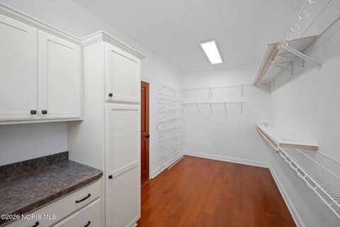 Tiny photo for 3813 Timber Valley Drive, Maumee, OH 43537 (MLS # 10003297)