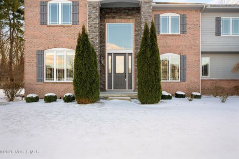 Tiny photo for 3813 Timber Valley Drive, Maumee, OH 43537 (MLS # 10003297)