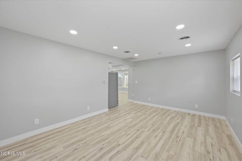 Tiny photo for 1374 Gage Road, Toledo, OH 43612 (MLS # 10012296)