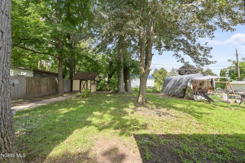 Tiny photo for 1374 Gage Road, Toledo, OH 43612 (MLS # 10012296)