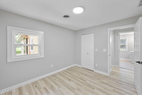Tiny photo for 1374 Gage Road, Toledo, OH 43612 (MLS # 10012296)