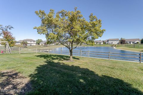 Tiny photo for 5954 Secluded Court, Sylvania, OH 43560 (MLS # 10000256)