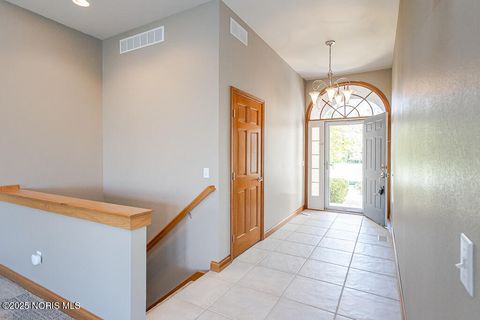 Tiny photo for 5954 Secluded Court, Sylvania, OH 43560 (MLS # 10000256)