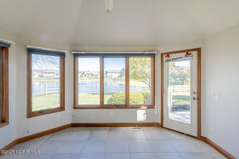 Tiny photo for 5954 Secluded Court, Sylvania, OH 43560 (MLS # 10000256)