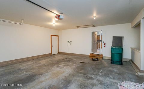 Tiny photo for 5954 Secluded Court, Sylvania, OH 43560 (MLS # 10000256)