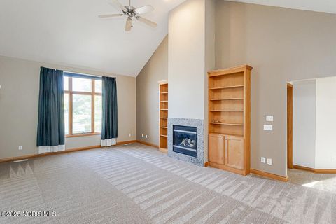 Tiny photo for 5954 Secluded Court, Sylvania, OH 43560 (MLS # 10000256)