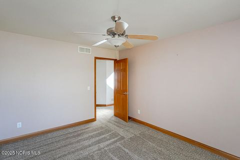 Tiny photo for 5954 Secluded Court, Sylvania, OH 43560 (MLS # 10000256)
