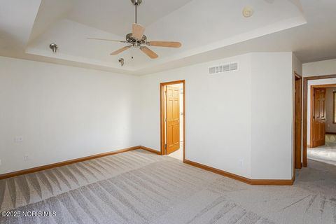 Tiny photo for 5954 Secluded Court, Sylvania, OH 43560 (MLS # 10000256)