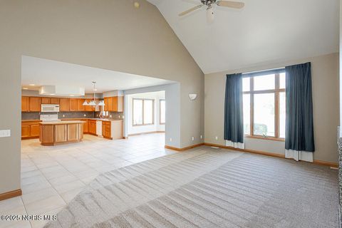 Tiny photo for 5954 Secluded Court, Sylvania, OH 43560 (MLS # 10000256)