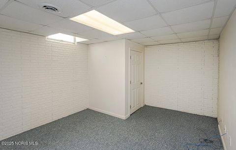 Tiny photo for 5954 Secluded Court, Sylvania, OH 43560 (MLS # 10000256)